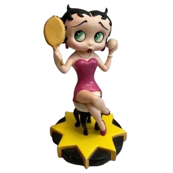 Betty Boop all Dolled Up - Picture 1 of 4